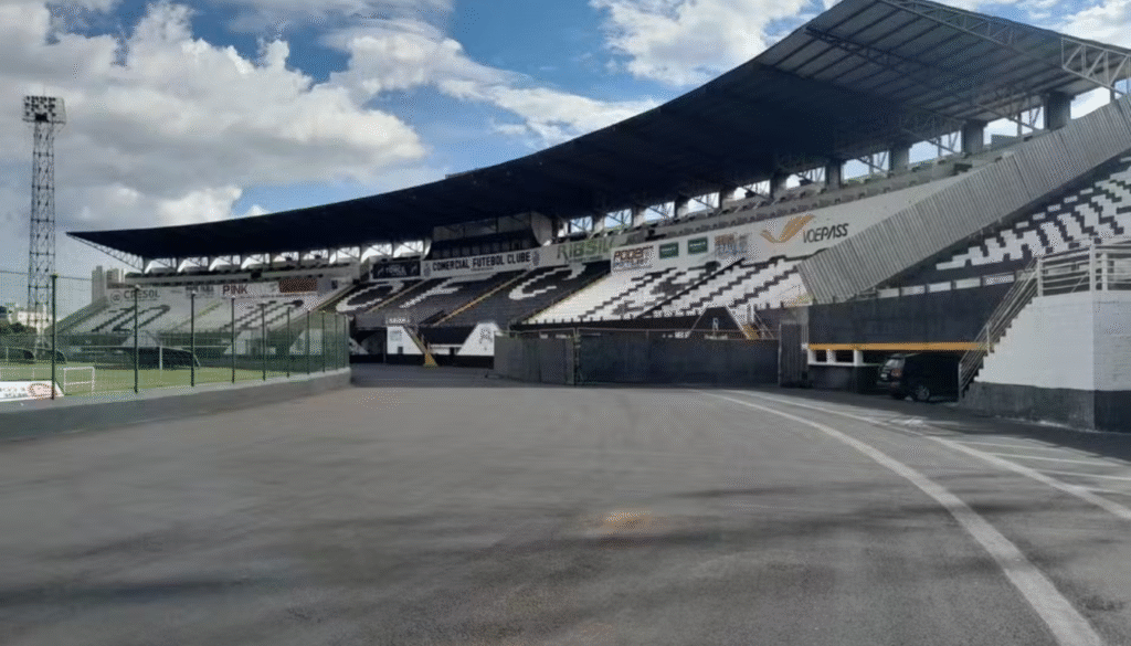 Estádio Palma Travassos, casa do Comercial