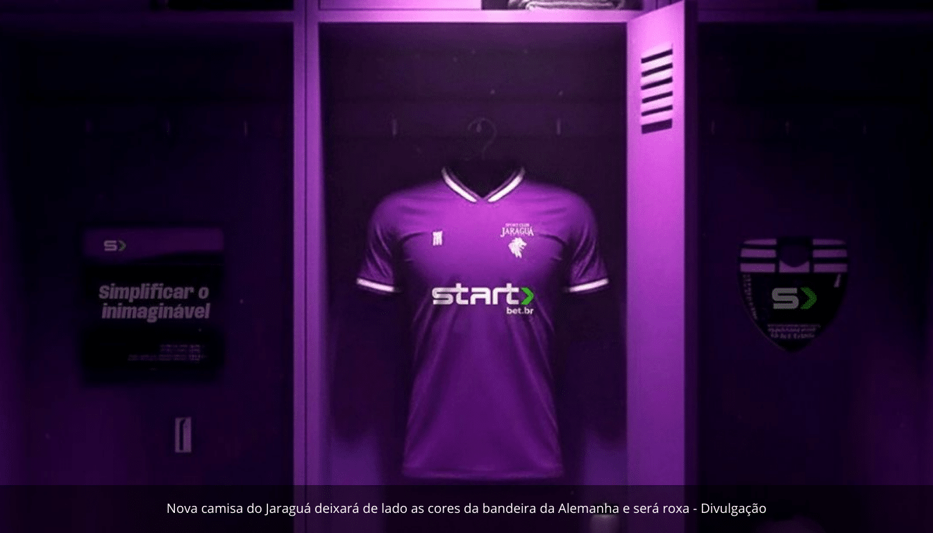 Jaraguá troca cores tradicionais por roxo após acordo com casa de apostas e muda identidade do uniforme