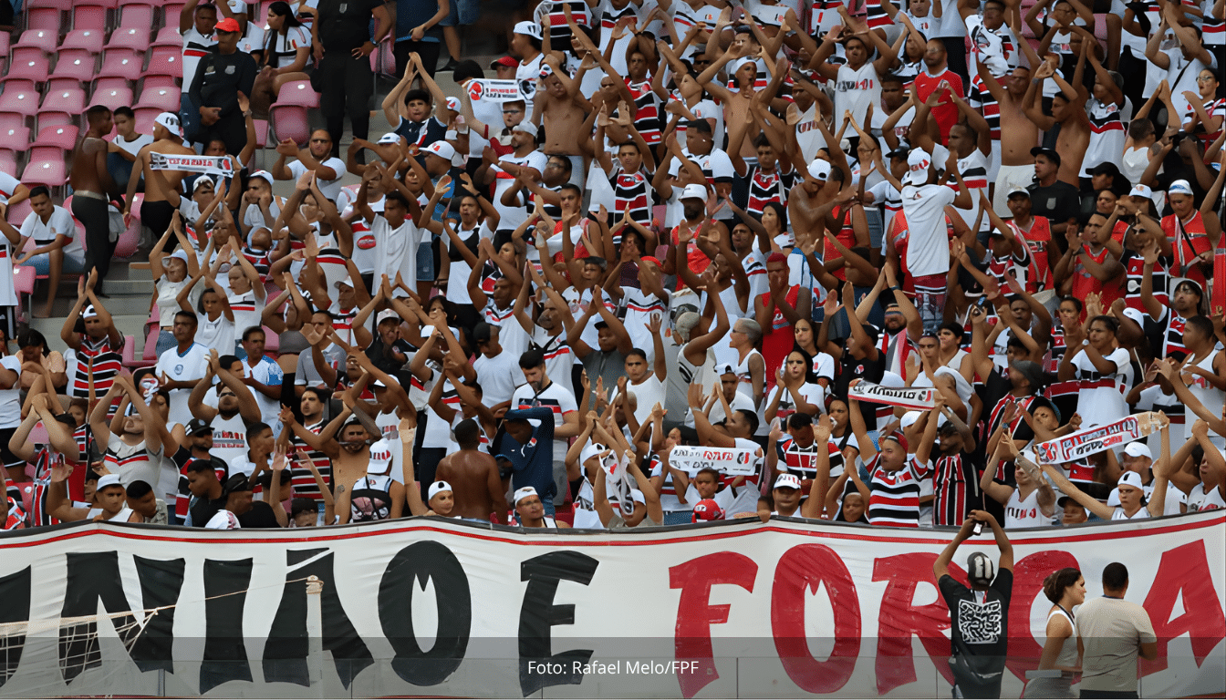 Santa Cruz aposta na torcida para quitar salários atrasados em meio a transição da SAF