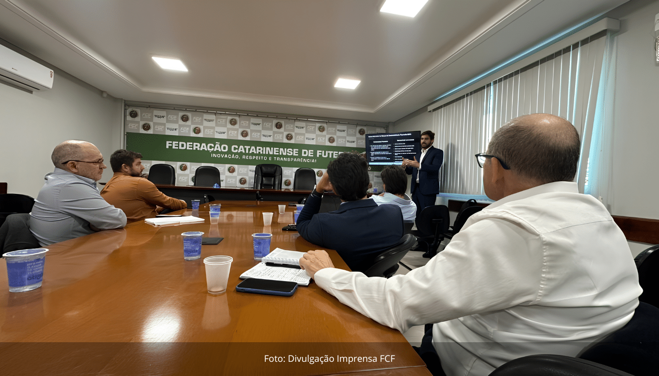 ANRESF promove palestra sobre fair play financeiro para clubes catarinenses em Balneário Camboriú