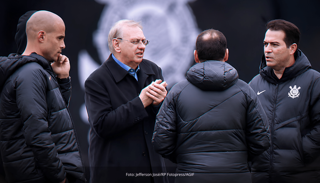 Corinthians soma dois meses de atraso no pagamento de direitos de imagem ao elenco