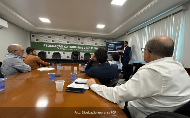 ANRESF promove palestra sobre fair play financeiro para clubes catarinenses em Balneário Camboriú