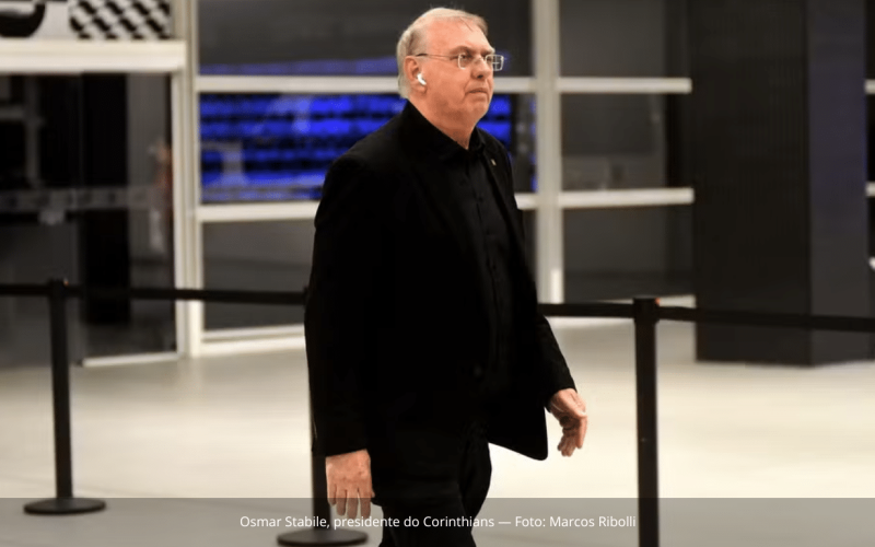 Conselheiros do Corinthians protocolam novo pedido de impeachment contra Osmar Stabile