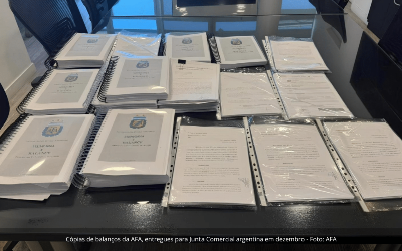 FBI investiga federação de futebol da Argentina por suspeita de fraude e lavagem de dinheiro