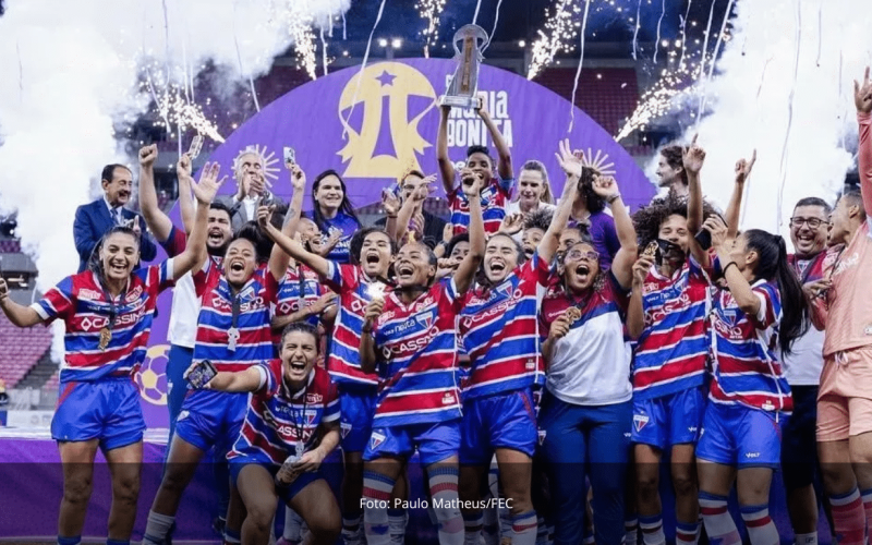 Fortaleza anuncia fim do futebol feminino a partir de 2026 e recebe punição da CBF