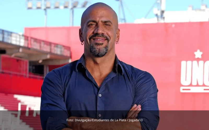 Verón reforça crítica ao futebol argentino